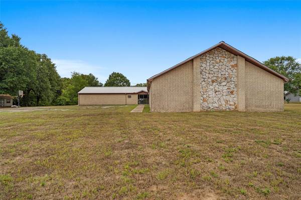 511 FM 416, Streetman, TX 75859