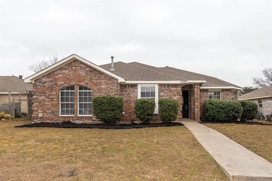 6504 Gardenia Drive, Rowlett, TX 75089