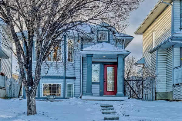 Calgary, AB T3J 3N2,15 Martinglen Close NE