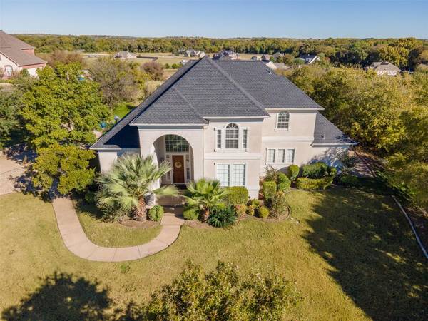 153 Park Place Circle, Cresson, TX 76035