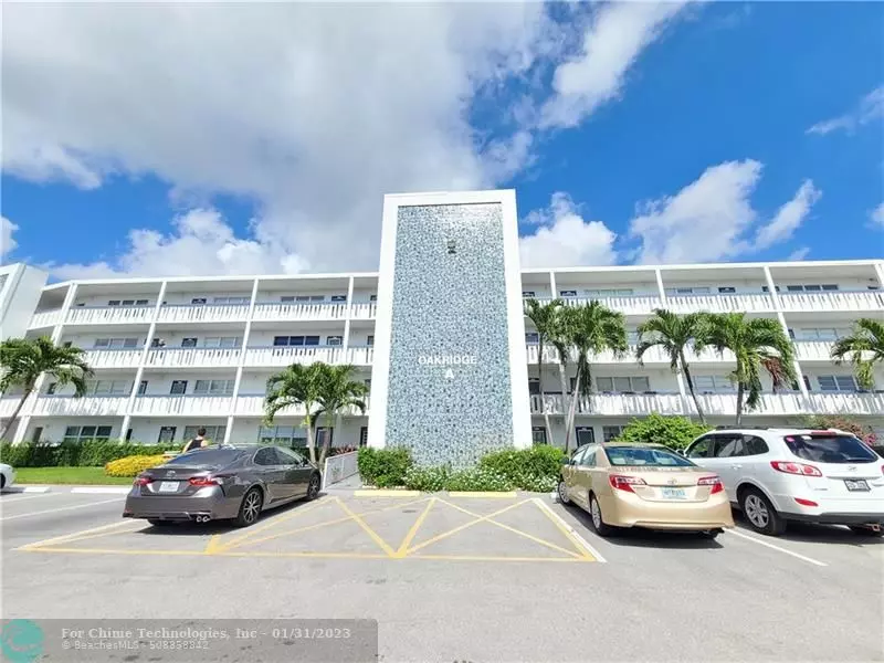 Deerfield Beach, FL 33442,4009 Oakridge A  #4009