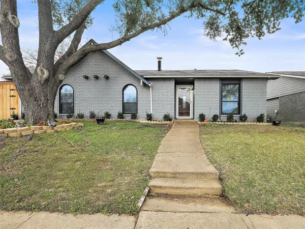 3313 Edgecliff Drive, Garland, TX 75043