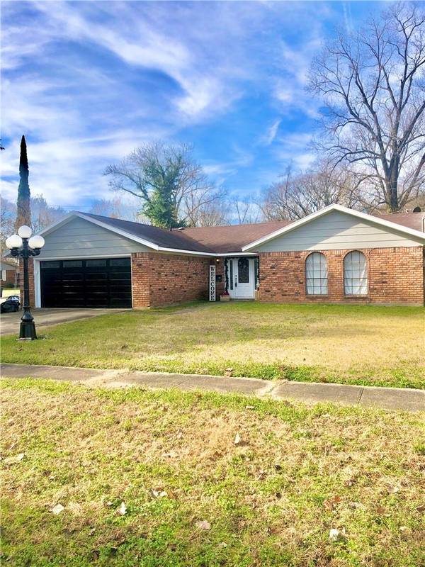 2542 Mecom Drive, Shreveport, LA 71104