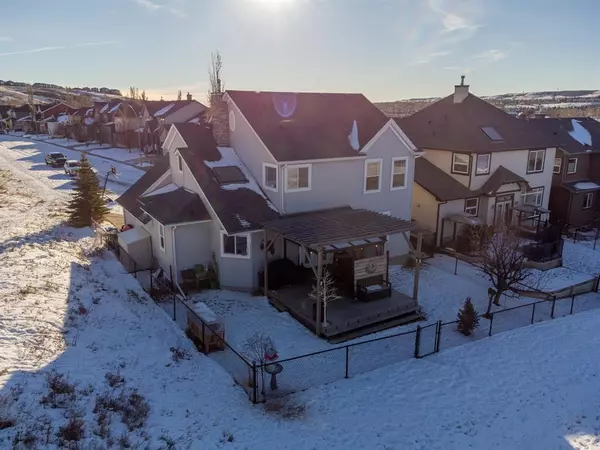 Calgary, AB T3A 6E7,68 Hidden Creek CRES NW