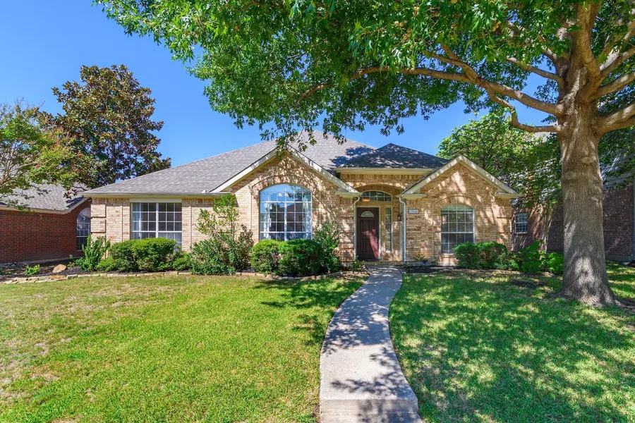 10604 Brandenberg Drive, Frisco, TX 75035