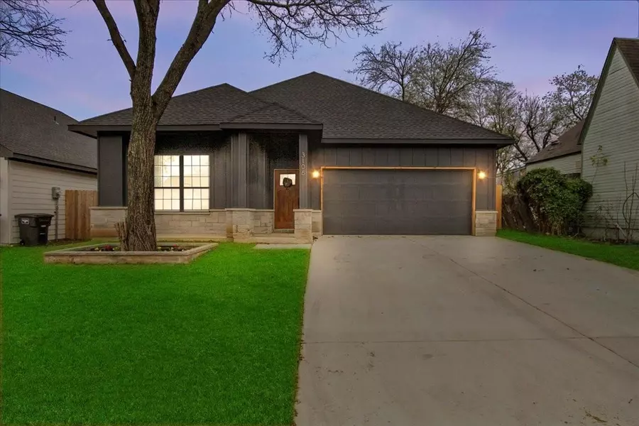 3106 Strong Avenue, Fort Worth, TX 76105