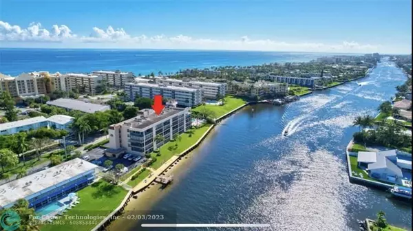 985 SE 19th Ave  #301, Deerfield Beach, FL 33441