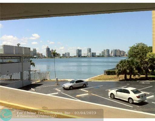 Sunny Isles Beach, FL 33160,251 174  #118