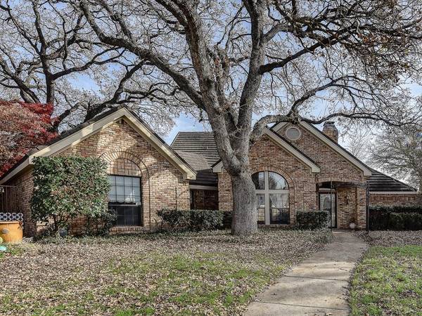 502 Shalamar Place,  Irving,  TX 75061