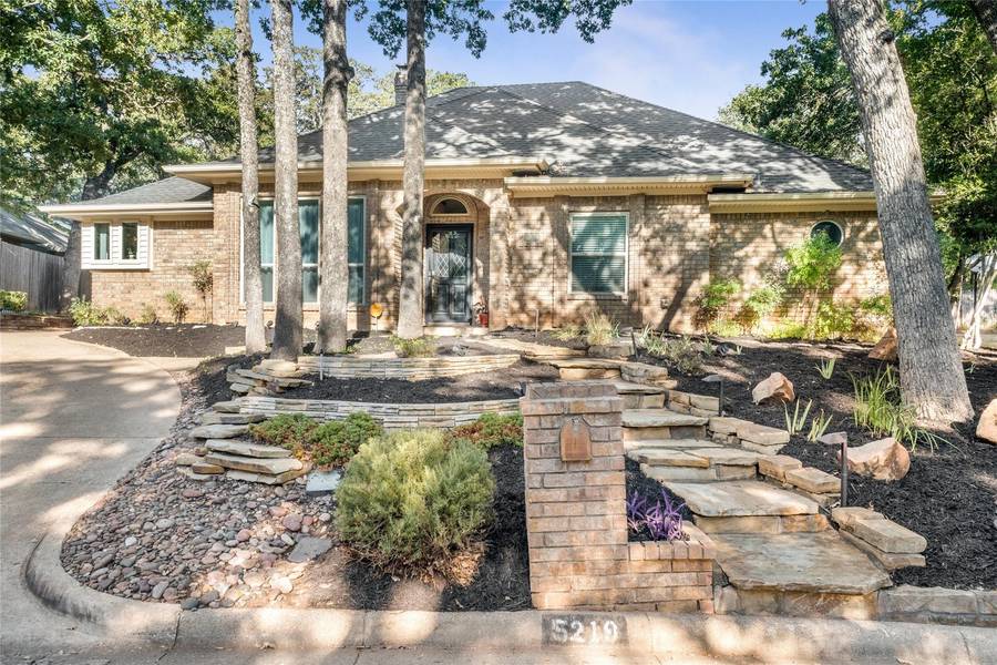 5219 Boyd Trail, Arlington, TX 76017