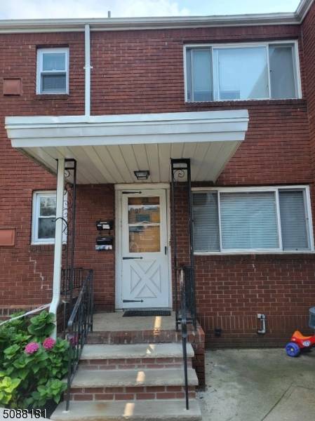 262-280 Chamberlain Ave #22, Paterson City, NJ 07502