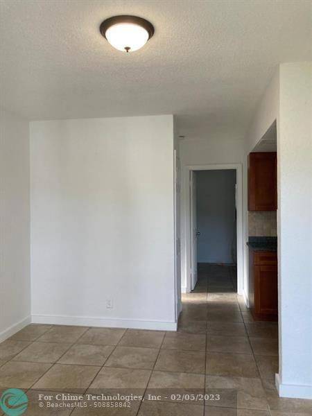 Pompano Beach, FL 33060,513 SW 2ND CT  #3