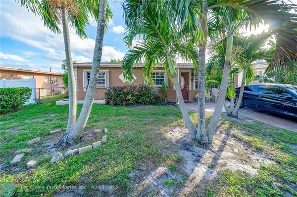 218 SW 3rd St,  Deerfield Beach,  FL 33441