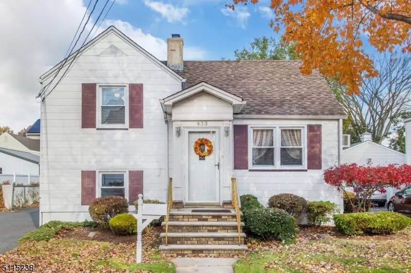 433 Fern Ave, Lyndhurst Twp., NJ 07071