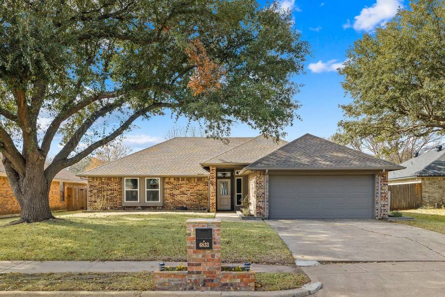 6833 Megan Lane, North Richland Hills, TX 76182