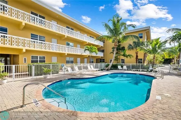 Fort Lauderdale, FL 33304,815 Middle River Dr  #208