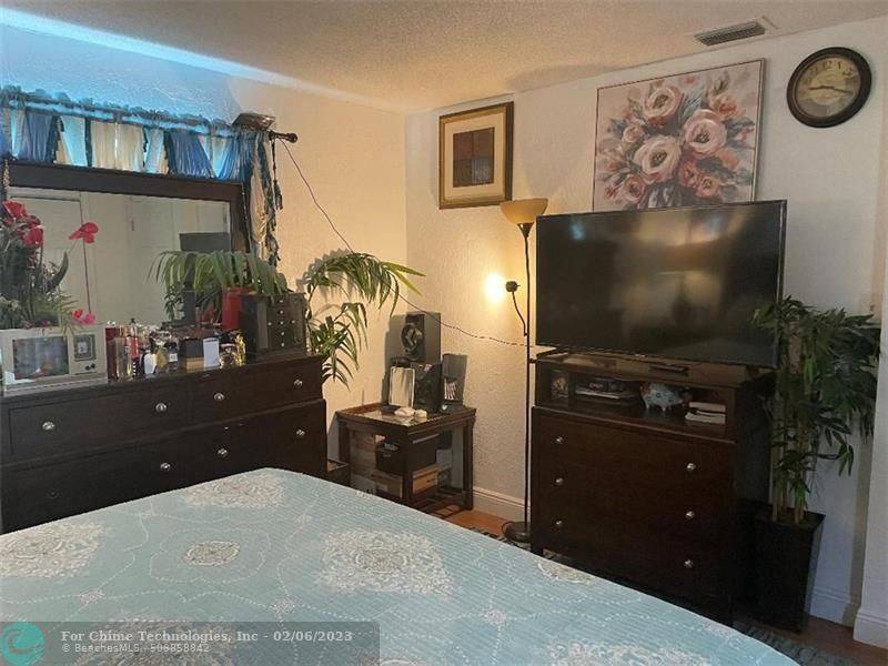 Lauderhill, FL 33313,4951 NW 17 Ct