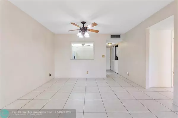 Coral Springs, FL 33065,4157 NW 90th Ave  #202