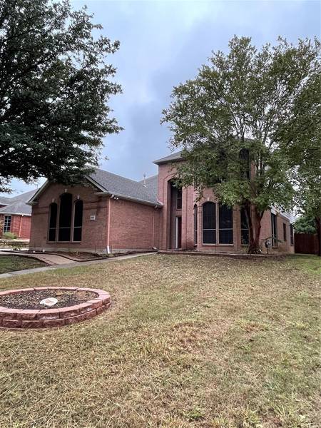 2909 Saint Michael Drive, Mansfield, TX 76063