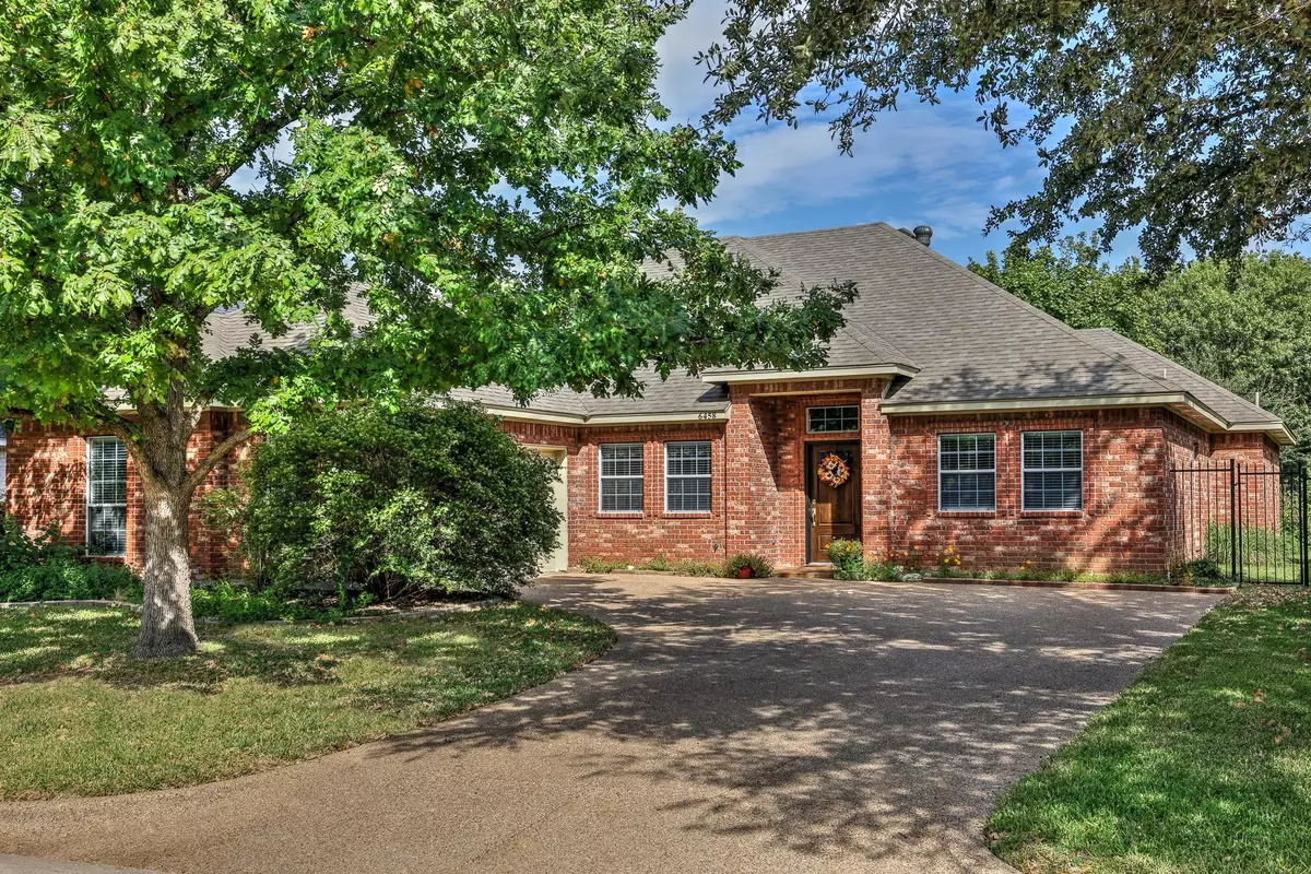 Fort Worth, TX 76132,6458 Briercliff Court