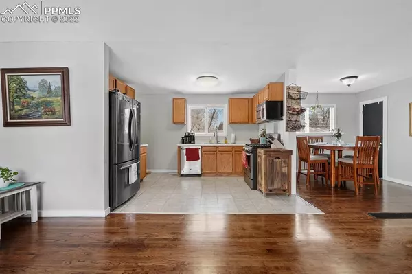 Colorado Springs, CO 80907,2720 Green Ridge DR