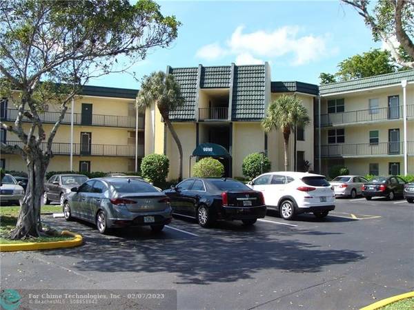 9090 Lime Bay Blvd  #210, Tamarac, FL 33321