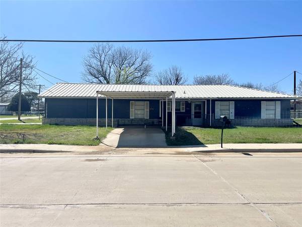 901 N Parks Street, Breckenridge, TX 76424