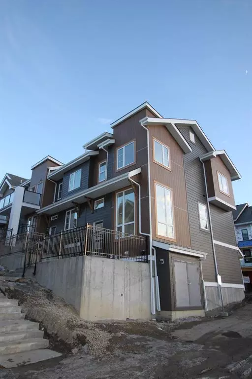 Calgary, AB T4B 3P6,244 Livingston Common NE