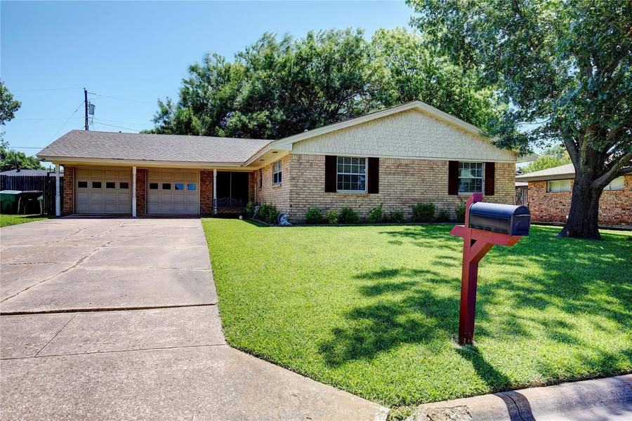 2813 Kent Drive, Sherman, TX 75092