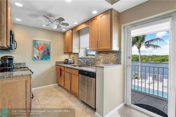 Ocean Ridge, FL 33435,6520 N Ocean Blvd  #27