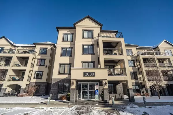 Calgary, AB T2Z 1A6,310 Mckenzie Towne Gate SE #2209