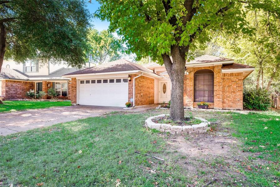 5622 Polo Club Drive, Arlington, TX 76017