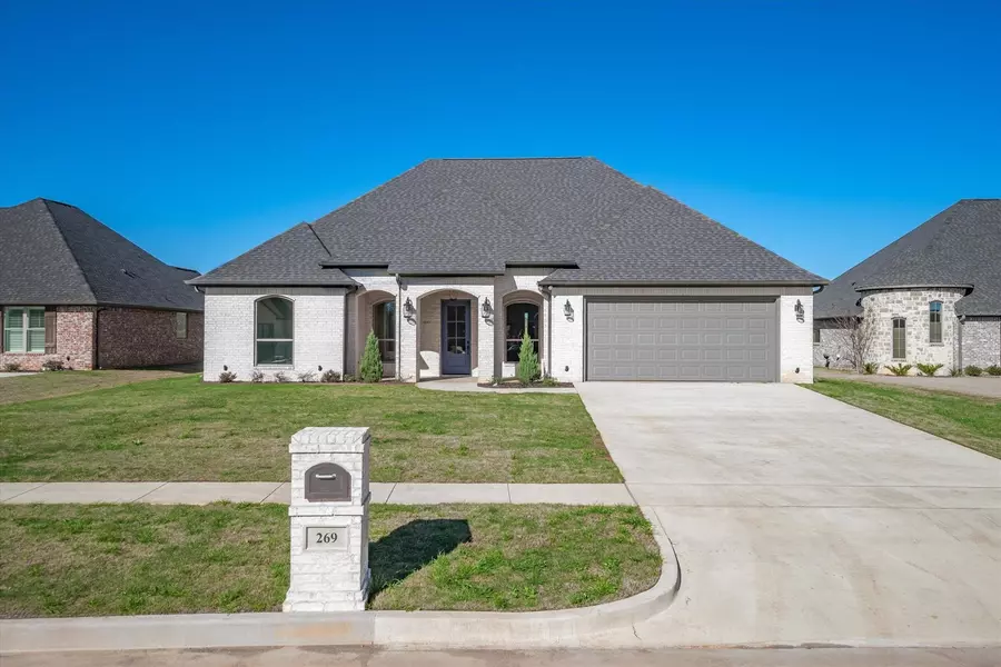 269 Heritage Way, Bullard, TX 75757