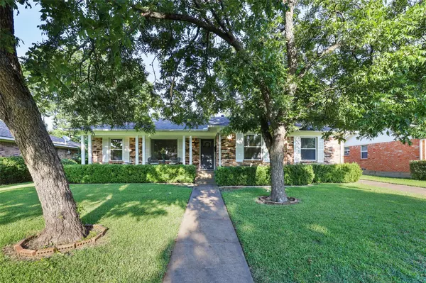 Dallas, TX 75228,2918 Green Meadow Drive