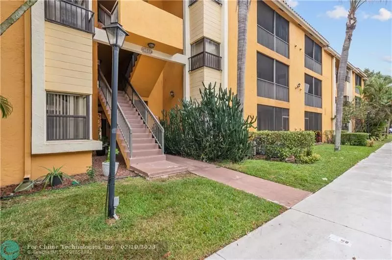 3857 Coral Tree Cir  #102, Coconut Creek, FL 33073