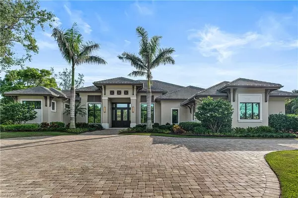 112 Hickory RD, Naples, FL 34108