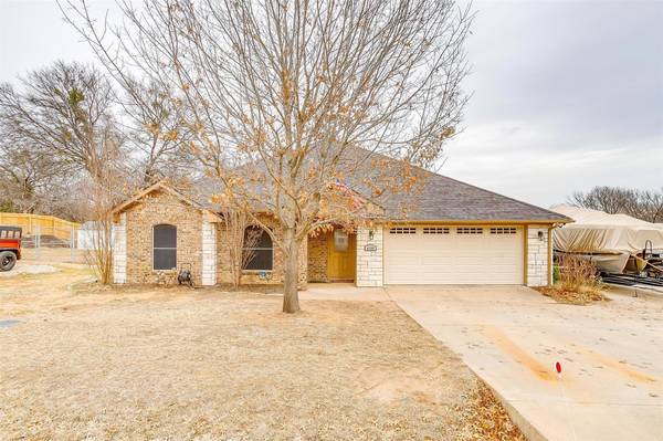 4105 Scenic Hill Lane, Granbury, TX 76048