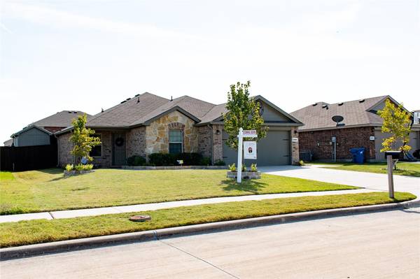 2806 Aberdeen Drive,  Seagoville,  TX 75159