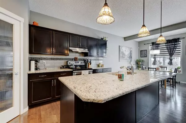 Calgary, AB T3M 2J3,48 Cranarch CRES SE