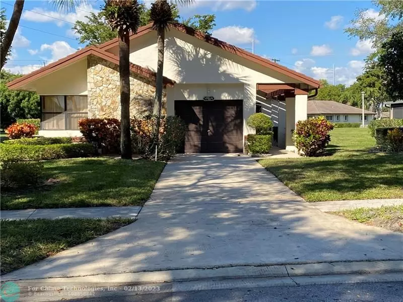 4964 Boxwood Cir, Boynton Beach, FL 33436