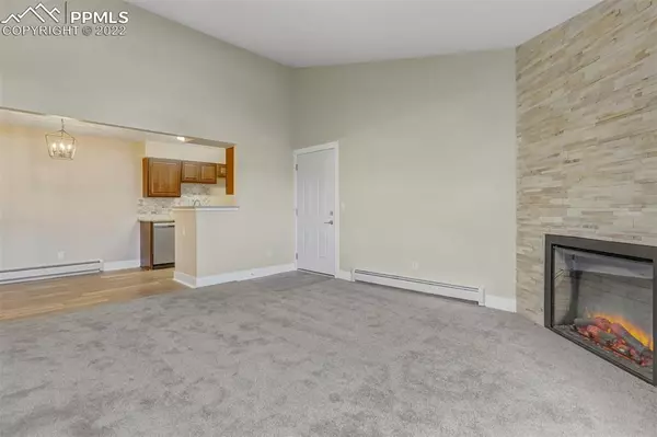 Denver, CO 80247,10150 E Virginia AVE #8-301