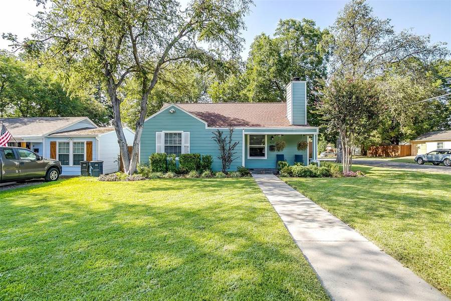 4237 Geddes Avenue, Fort Worth, TX 76107