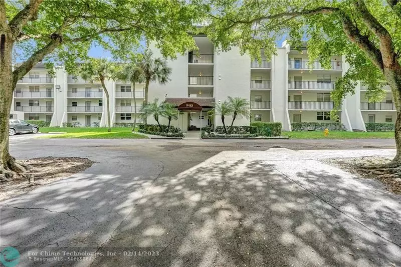 9410 Poinciana Pl  #303, Davie, FL 33324