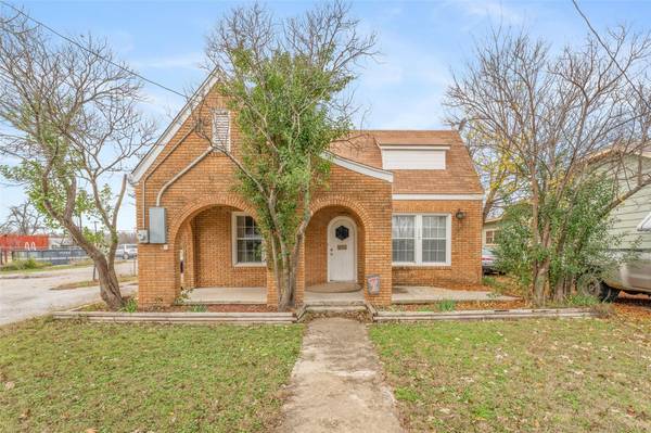 1907 4th Street, Brownwood, TX 76801