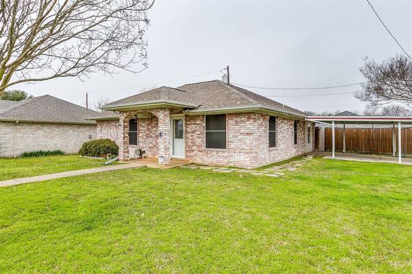 117 Meadow Drive, Crandall, TX 75114