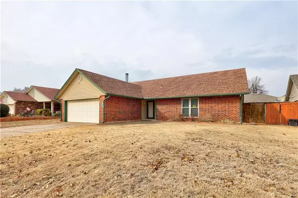 Yukon, OK 73099,11633 SW 4TH Terrace