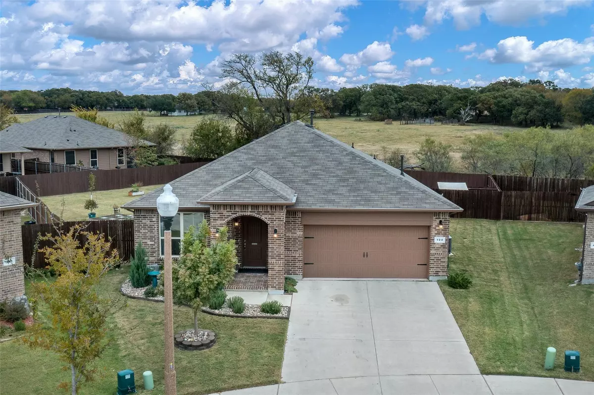 Denton, TX 76210,100 Sunken Meadow Court