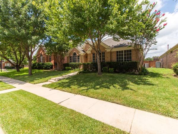 10812 Reisling Drive,  Frisco,  TX 75035