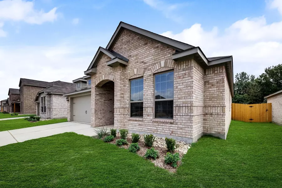 316 Lone Wolf Trail, Fort Worth, TX 76120