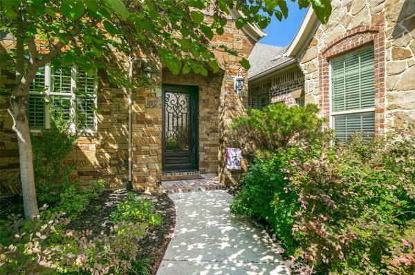 904 Saint George Court, Keller, TX 76248